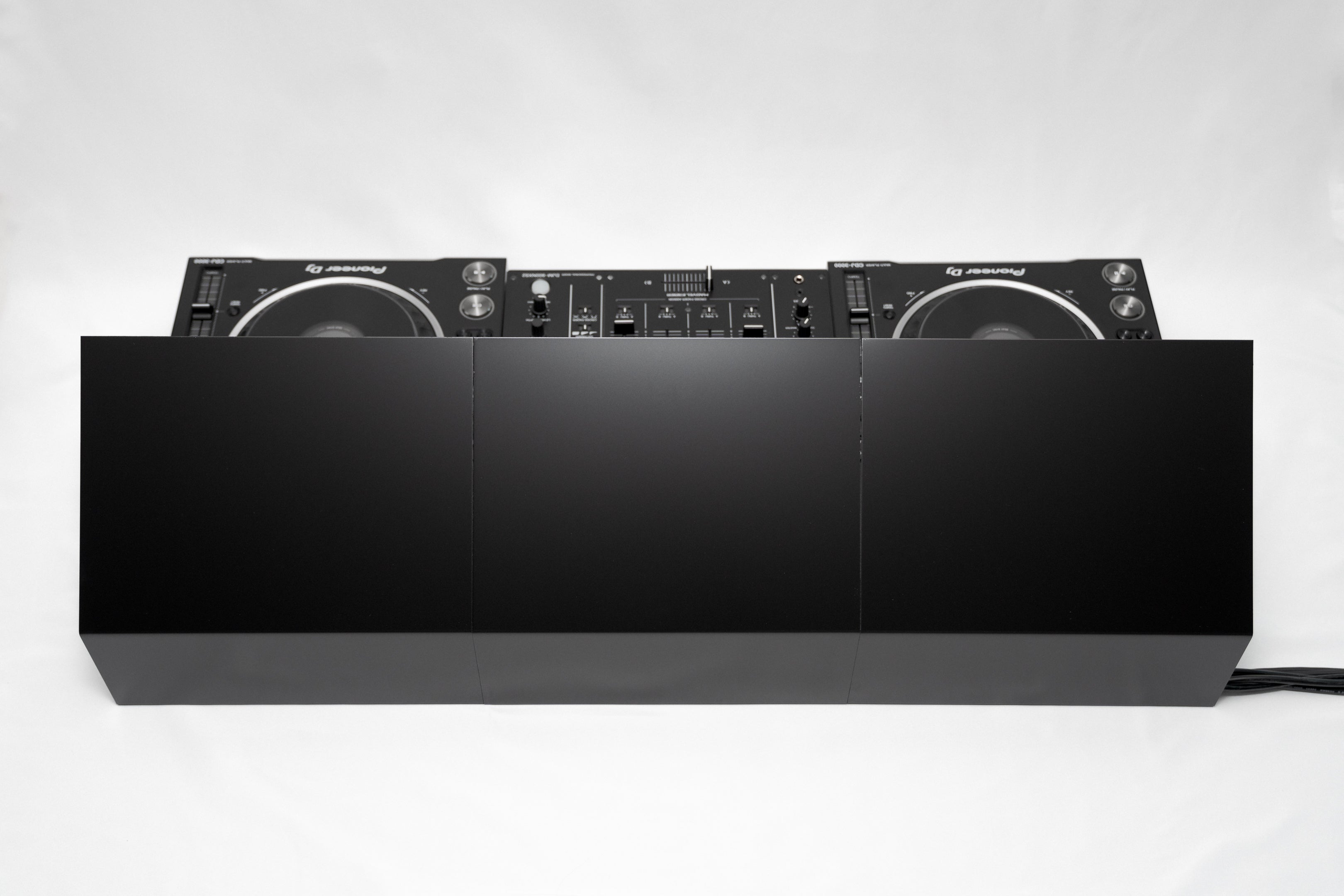 Setup komplett (CDJ + Mixer)